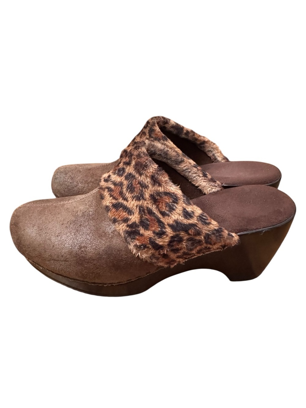 Women’s Vintage Spanish Made Cheetah Clogs - Picture 3 of 6